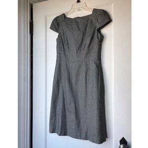 Banana Republic Short sleeve gray work dress